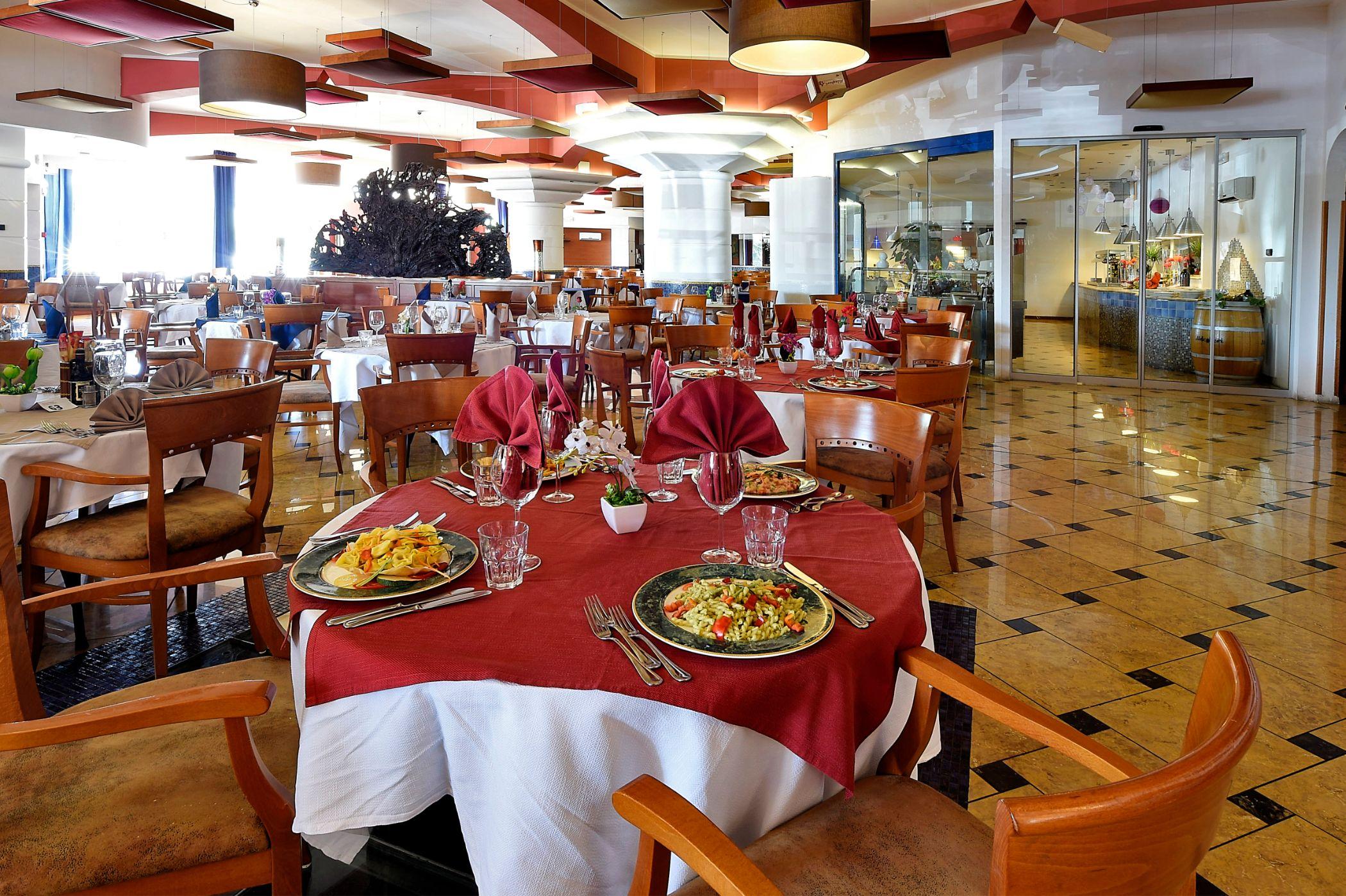 Hotel Antares Sport Beauty & Wellness 4*